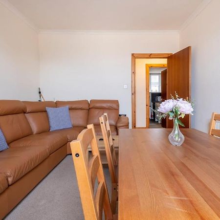 2 Bed Central Ness Apart - May Court Inverness Ngoại thất bức ảnh