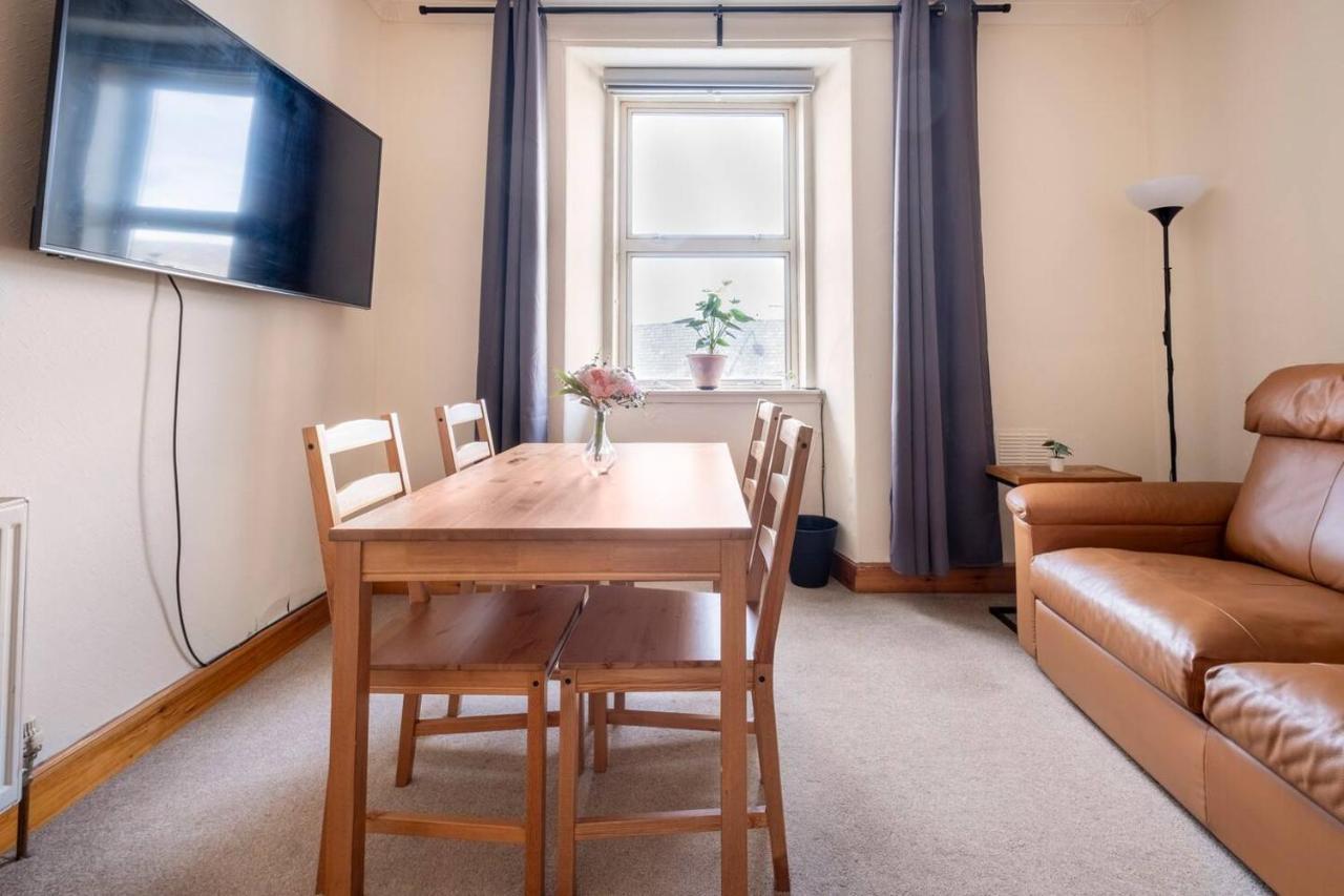 2 Bed Central Ness Apart - May Court Inverness Ngoại thất bức ảnh